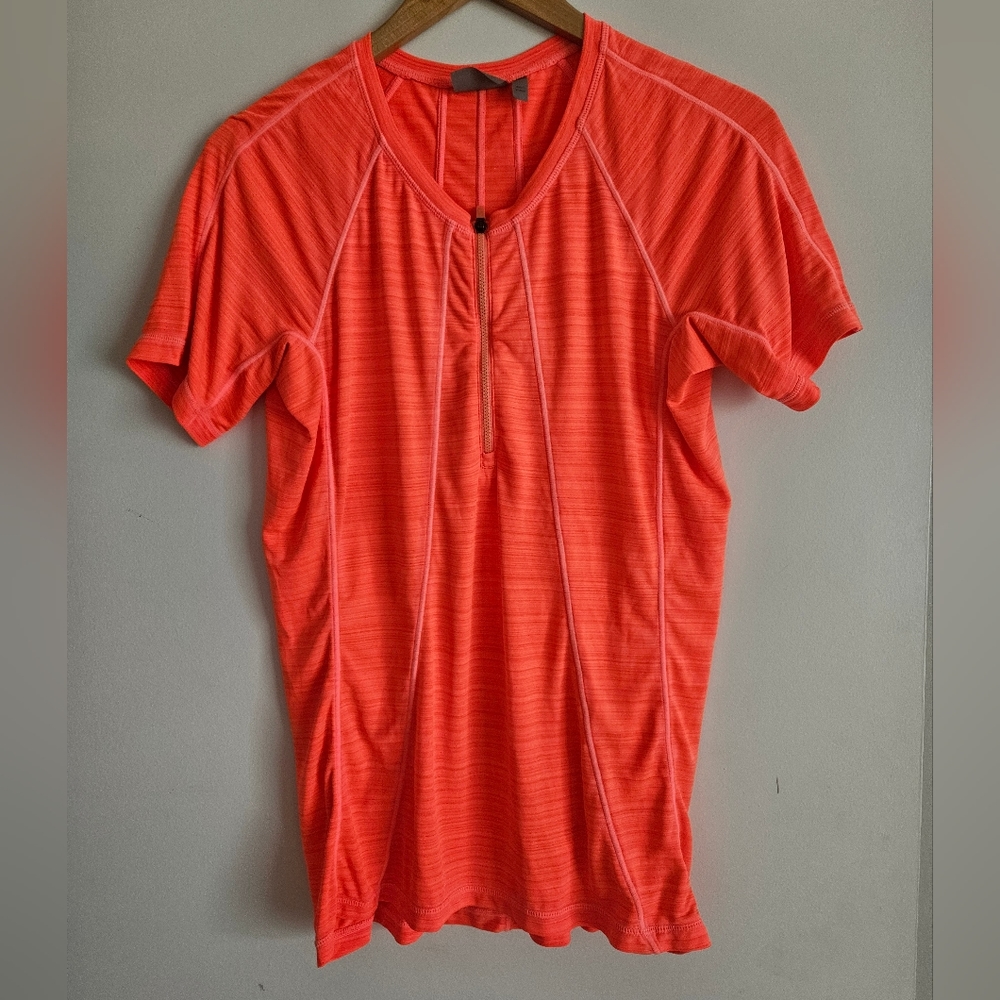 Athleta Womens Large Zip Front Short Sleeve Athletic Shirt Zip Pockets